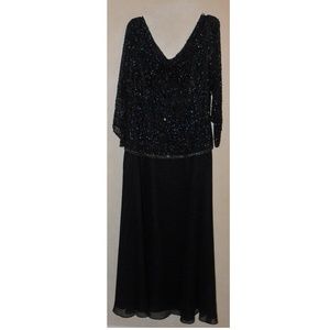 Beautiful Navy Formal Gown 20W